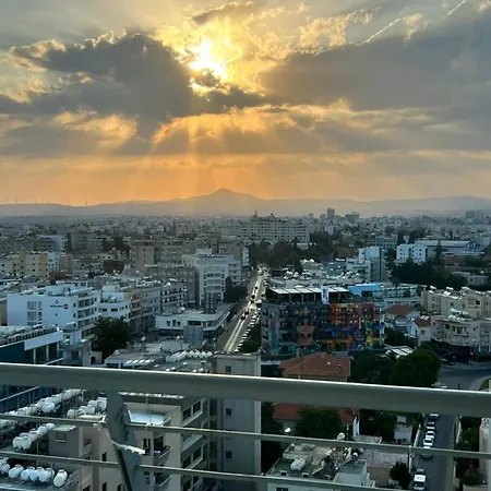 Διαμέρισμα Olympus Penthouse 360 View *