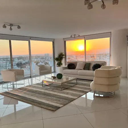 Olympus Penthouse 360 View Apartment