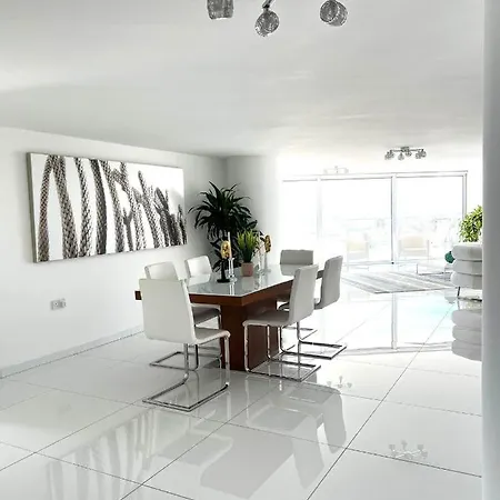 Olympus Penthouse 360 View * Larnaca